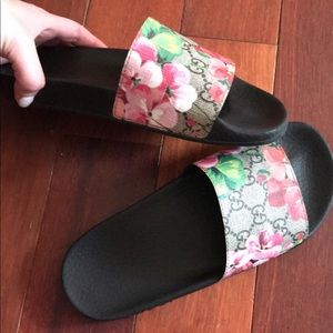 Gucci slides